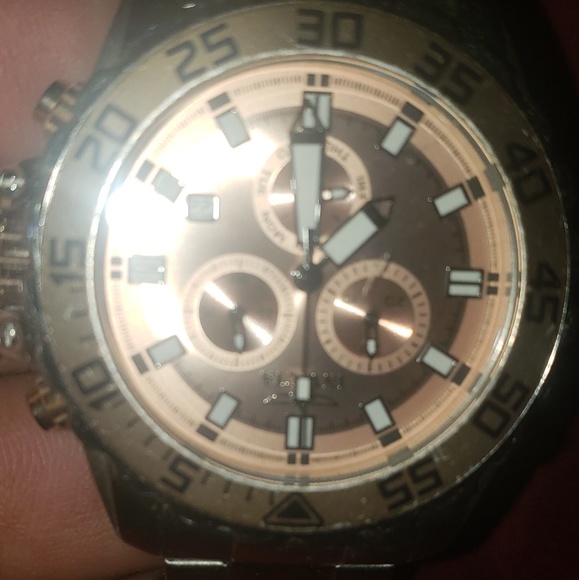 Watch - Picture 3 of 4